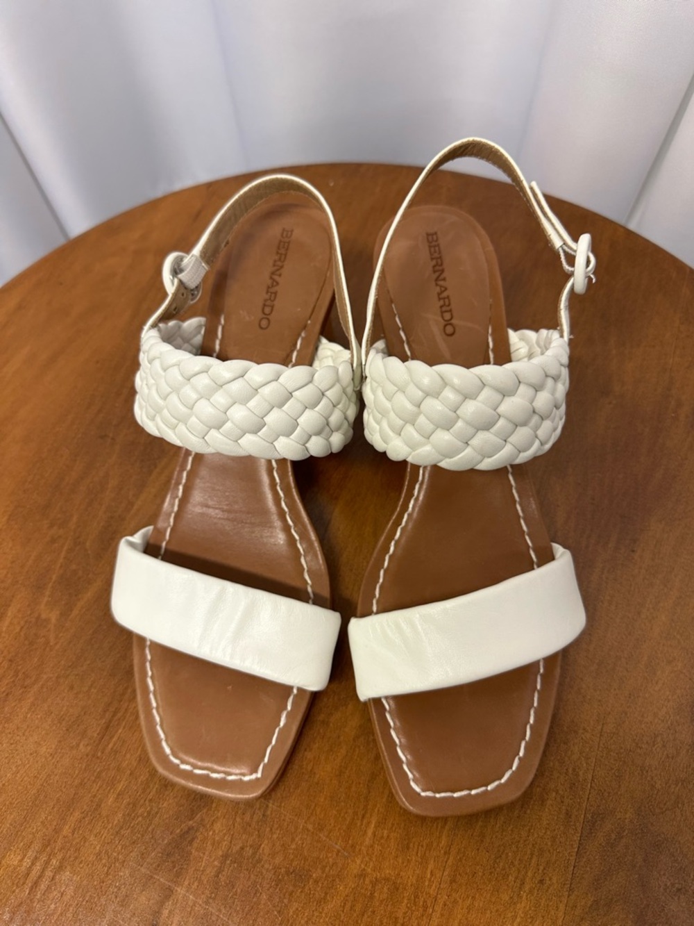 Bernardo Beaufort 2 White Braided-Strap Leather Sandals size 10
